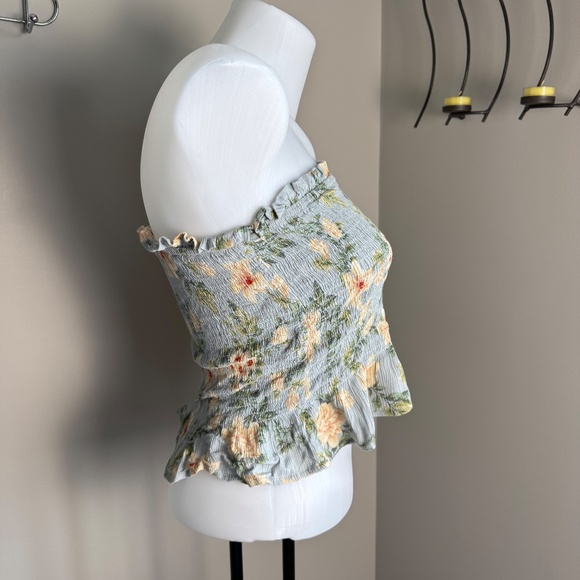 American Eagle Smocked Tube Top Ruffle Hem Blue Floral Medium Festival Y2K - Picture 2 of 14
